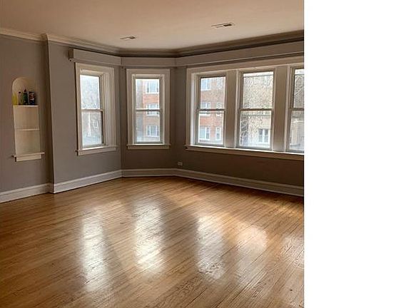 2nd image of 7935 S Essex Ave APT 2