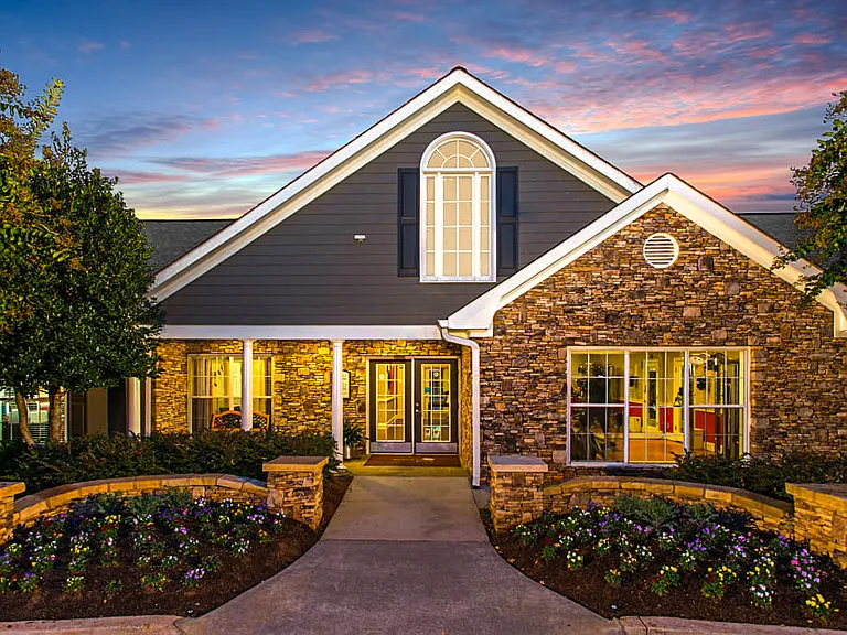 Emerge Oakcrest — Photo 44
