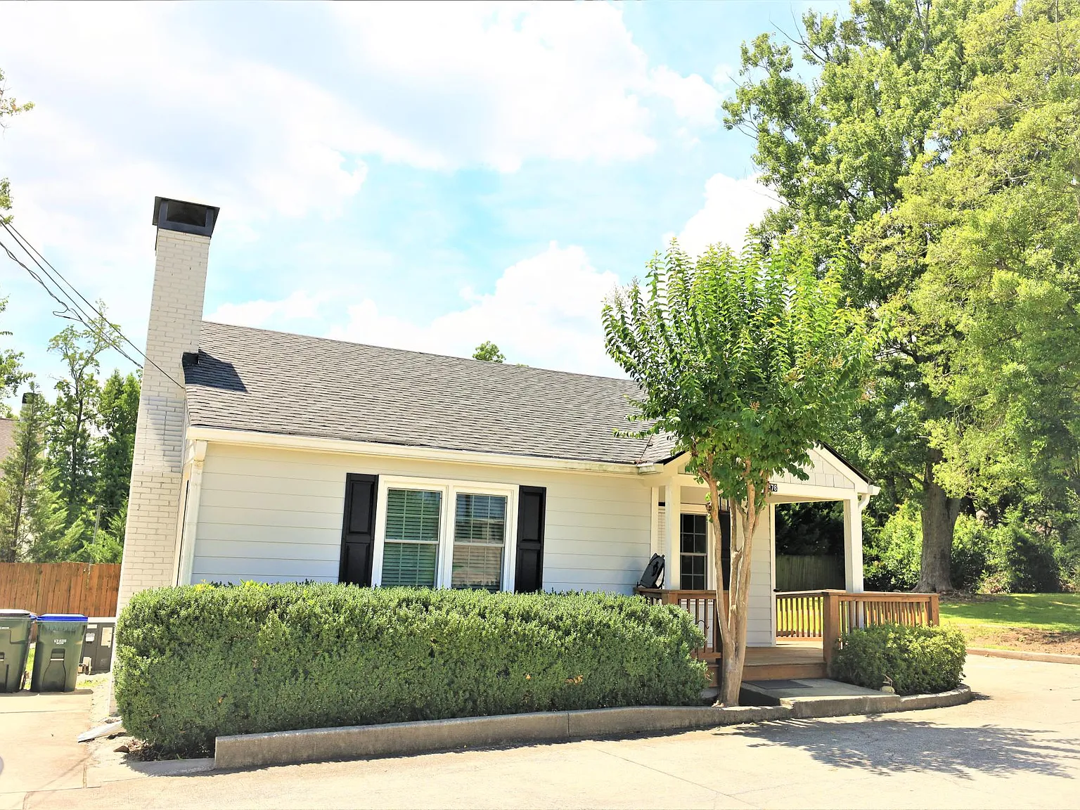 2 bed, 980 sqft, $2,950 — Photo 2