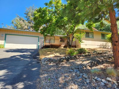 1661 NE Terrace Dr, Grants Pass, OR, 97526