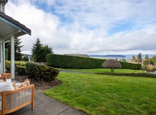 154 Cormorant Dr, Steilacoom, WA