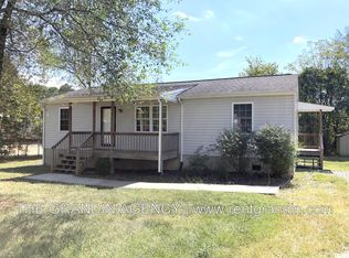 294 1st Ave, Cloverdale, VA 24077