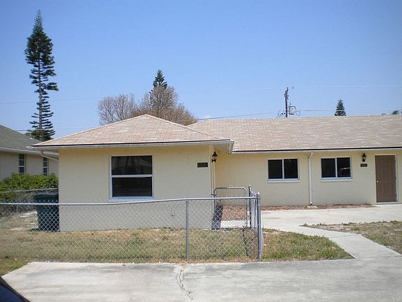 2nd image of 673 105th Ave N
