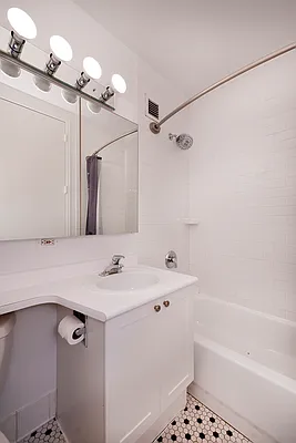 Sold by R New York | media 5