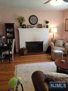 LIVING ROOM WITH FIREPLACE