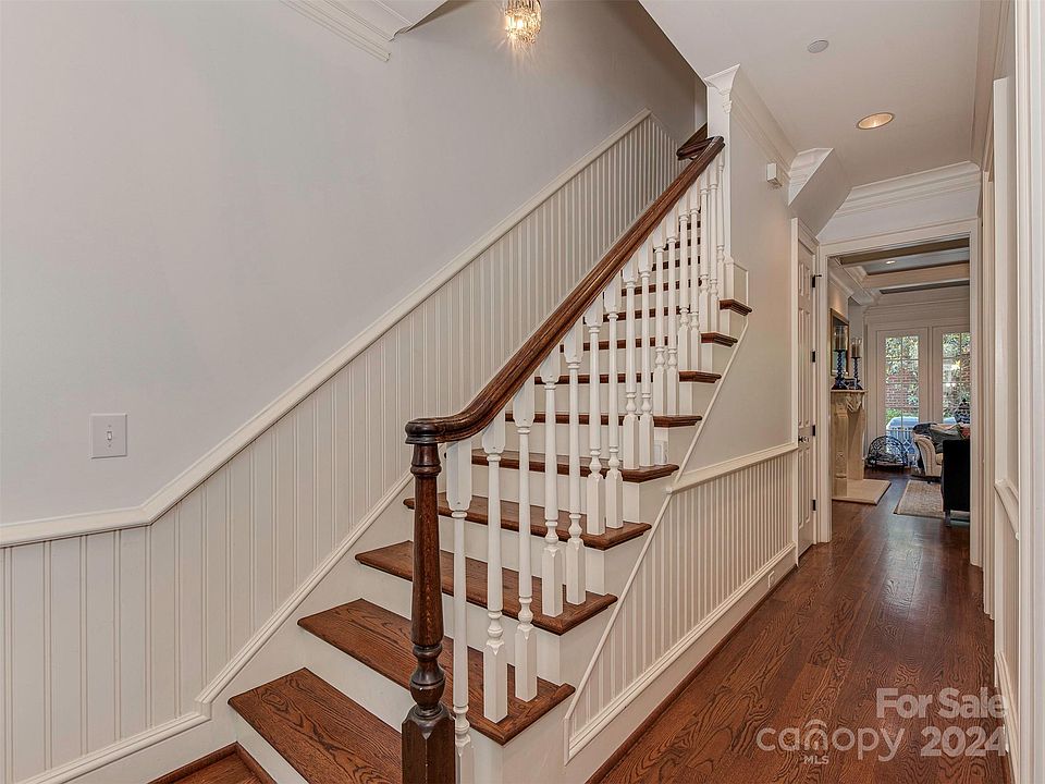 2021 Queens Rd W, Charlotte, NC 28207 Zillow