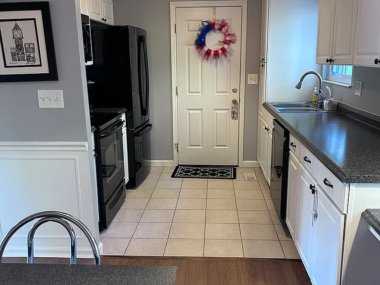 5040 Flintlock Dr — Photo 12