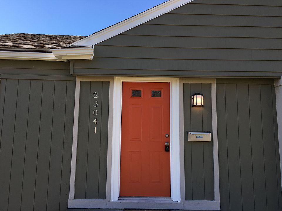 1st image of 23041 Manistee Ave