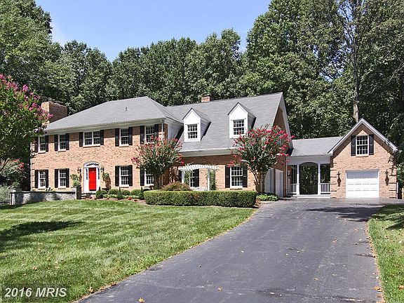 2nd image of 10604 Allenwood Ln