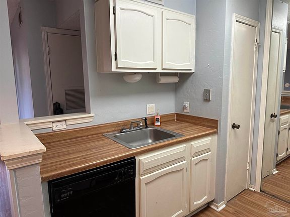 5th image of 2201 Scenic Hwy APT D3