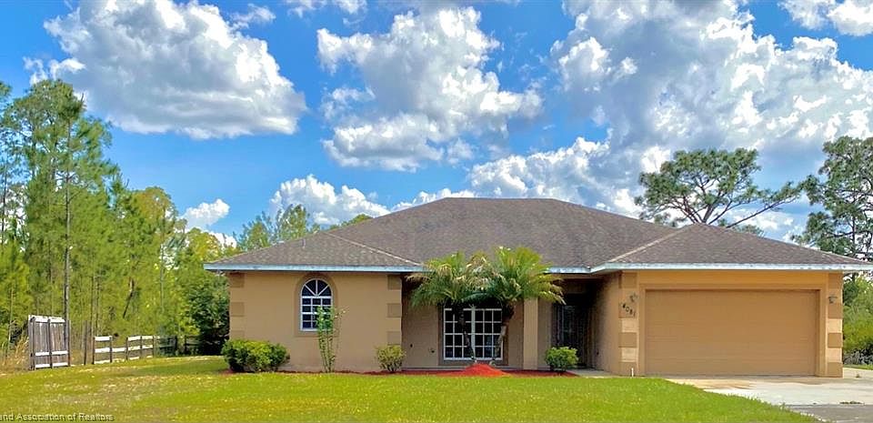 1st image of 4081 Plumosa Dr