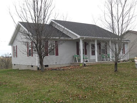 3rd image of 287 Woodland Ln