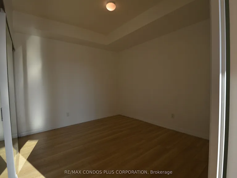 18 Beverley St #801 — Photo 18