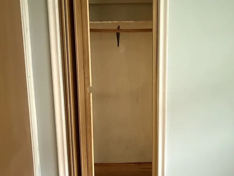 15 Swan St — Photo 5