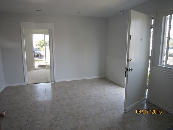 5th image of 4446 Alamo St