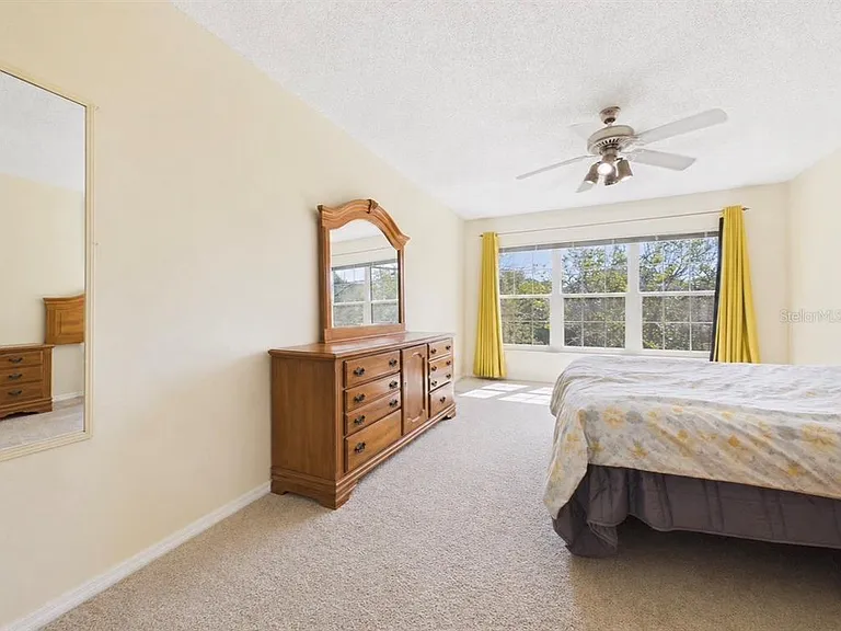 Pelican Ct — Photo 15