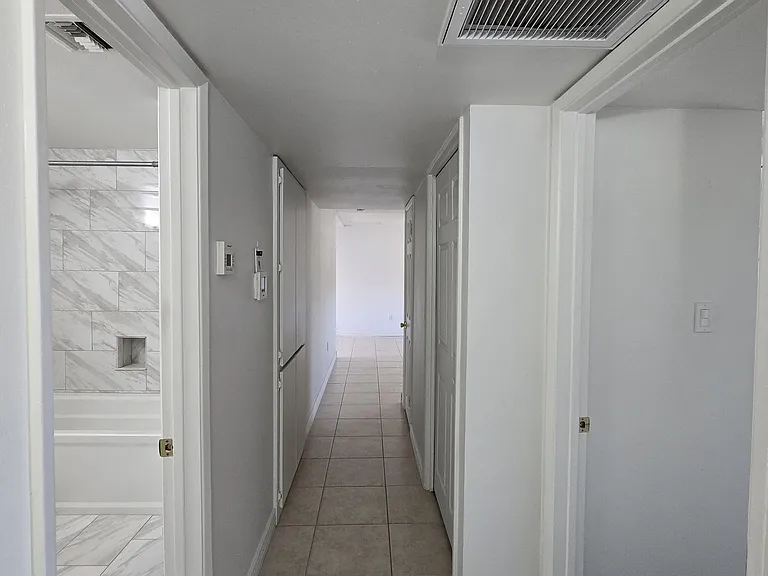 14002 N 37th Pl — Photo 19
