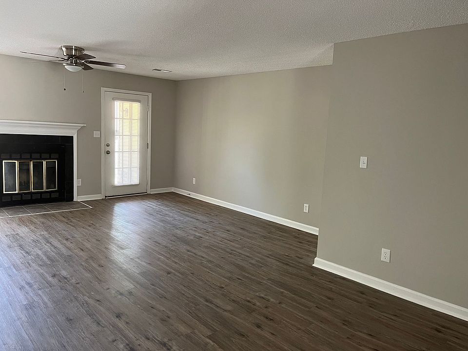 1st image of 2602 Wynterhall Rd APT A