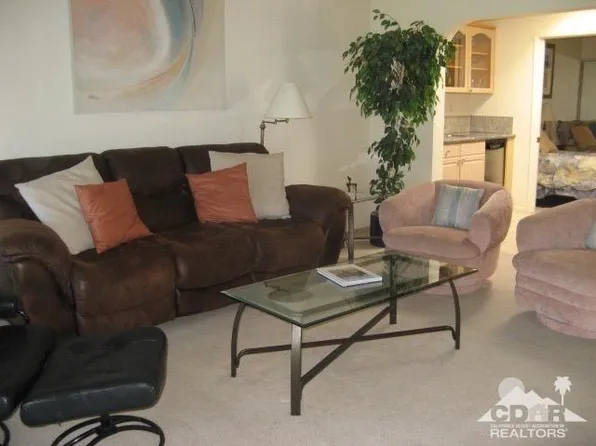 25 E Torremolinos Dr, Rancho Mirage, CA 92270