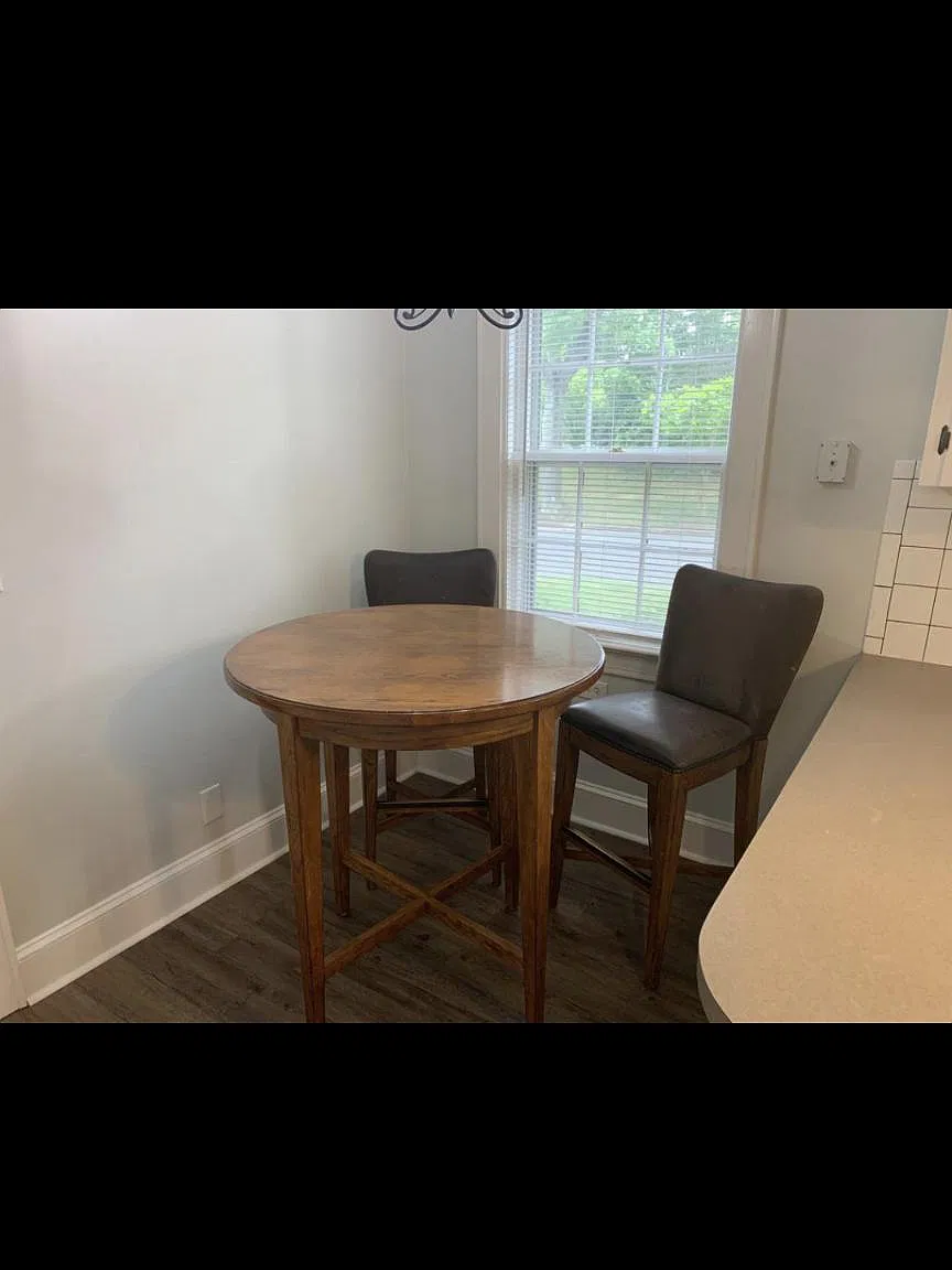 3 bed, 1761 sqft, $1,695 — Photo 2
