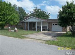 21730 Ranch Rd, Waynesville, MO 65583