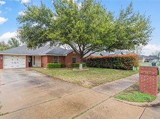 2228 Kendrick Ln, Waco, TX 76711