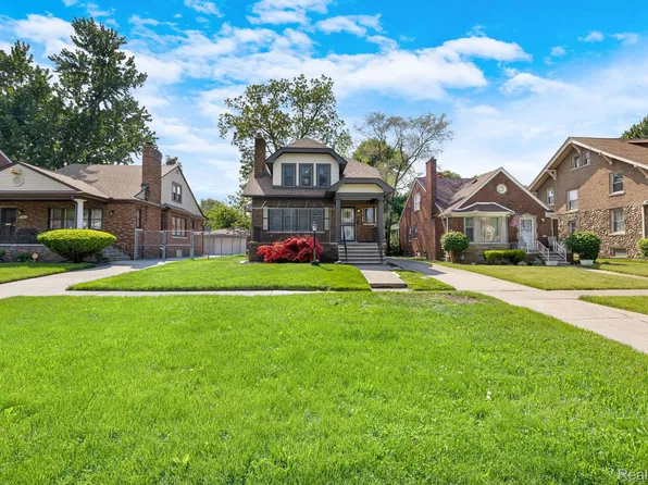 14945 Ashton Rd, Detroit, MI 48223