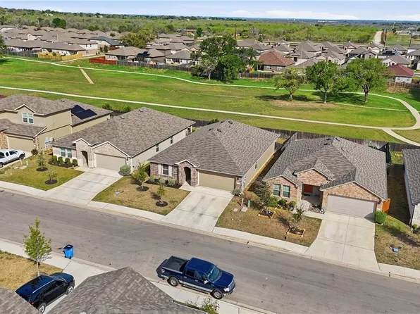 925 Nodding Nixie, Seguin, TX 78155