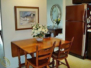 4th image of 2673 Kingstowne Dr #9