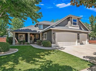1828 W Divide Creek St, Meridian, ID 83646