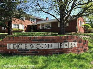 1805 Douglas Ave, Ames, IA 50010