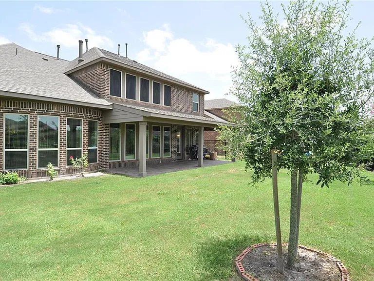 11002 Glenrothers Dr — Photo 10