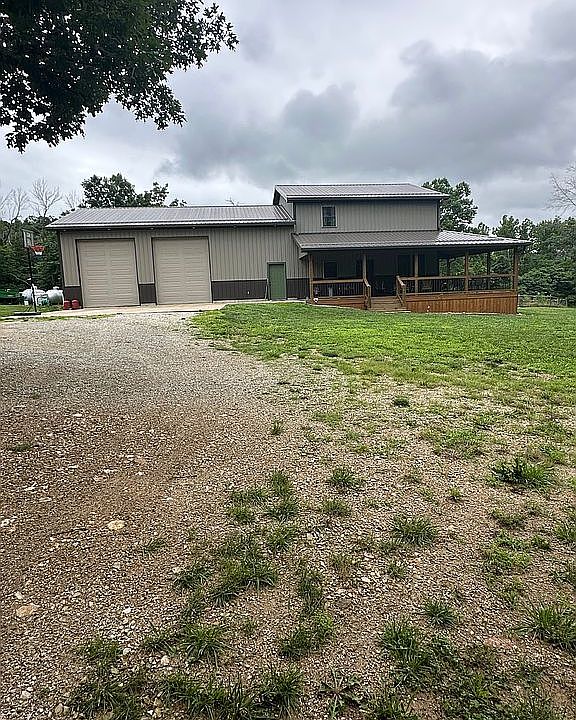 1st image of 1904 E 555th Rd