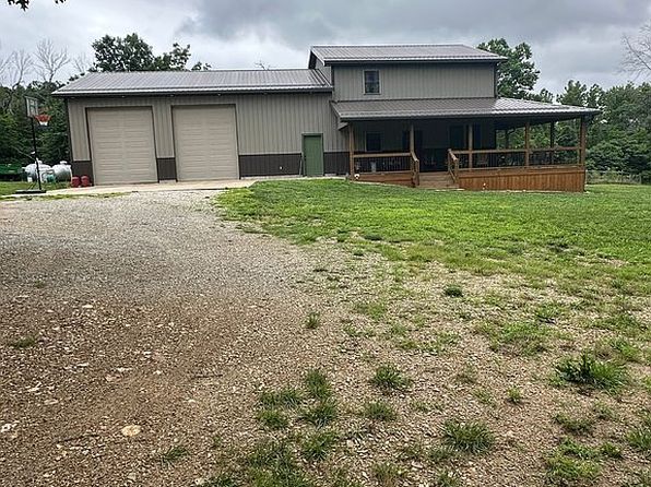 1904 E 555th Rd