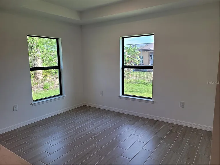 11383 Baggot Ave — Photo 11