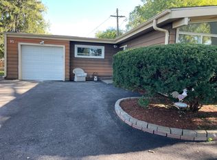 91 E Jeffery Ave, Wheeling, IL 60090