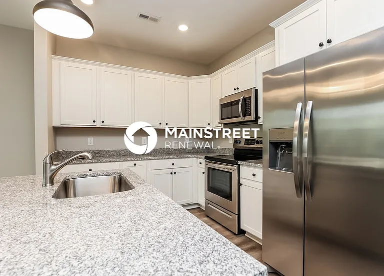 150 Noble Park Cir — Photo 3
