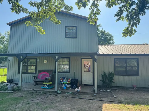 623 N 4th St, Morris, OK 74445