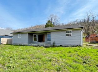3909 4th Ave, Huntington, WV 25702