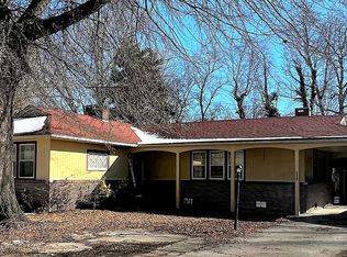 333 N 8th Ave, Piggott, AR 72454