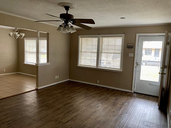 5th image of 1403 Wendell Dr