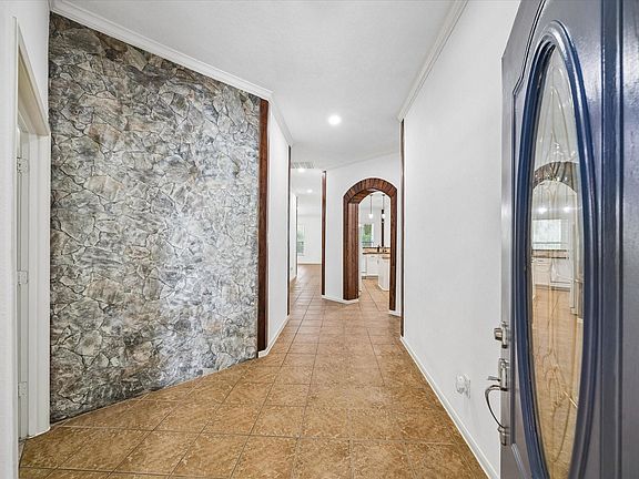 2nd image of 6741 Hidden Colony Ln