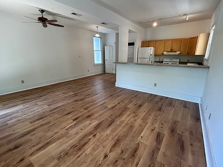 3509 E Clay St #1 — Photo 12