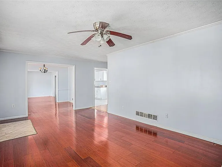 3660 Eagle Woods Cir — Photo 14