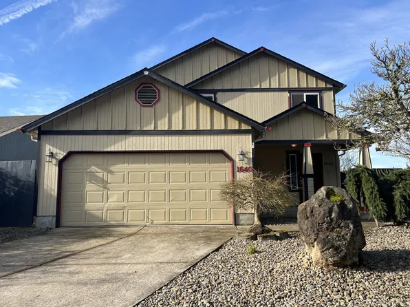 1640 S 60th St, Springfield, OR 97478