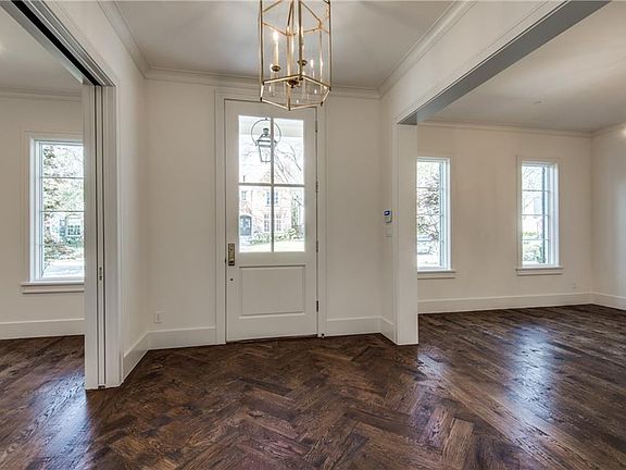 4th image of 3245 Purdue Ave