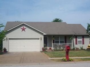 4033 Hare Ct, Newburgh, IN 47630