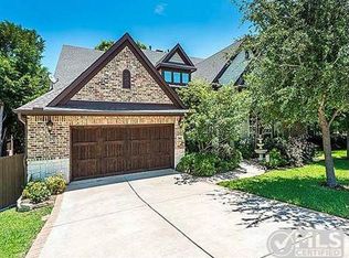 960 Fall Crk, Grapevine, TX 76051