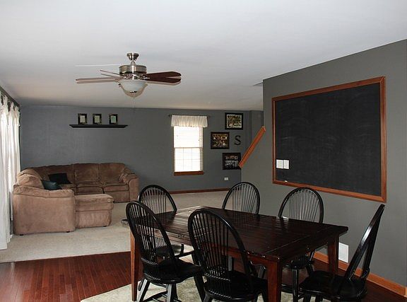5th image of 685 Winston Dr