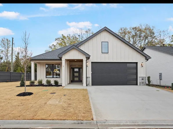 3 Mercy Dr, Greenville, SC 29607